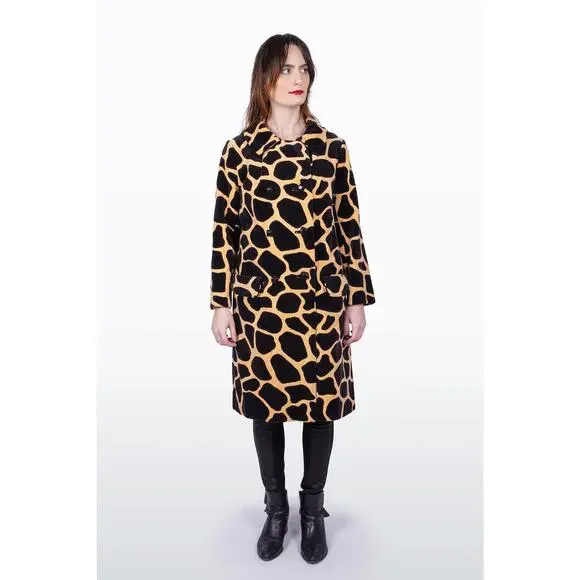 Vtg 1970s Black & Yellow Giraffe Print Velveteen Jacket Travelcoats by NamanM